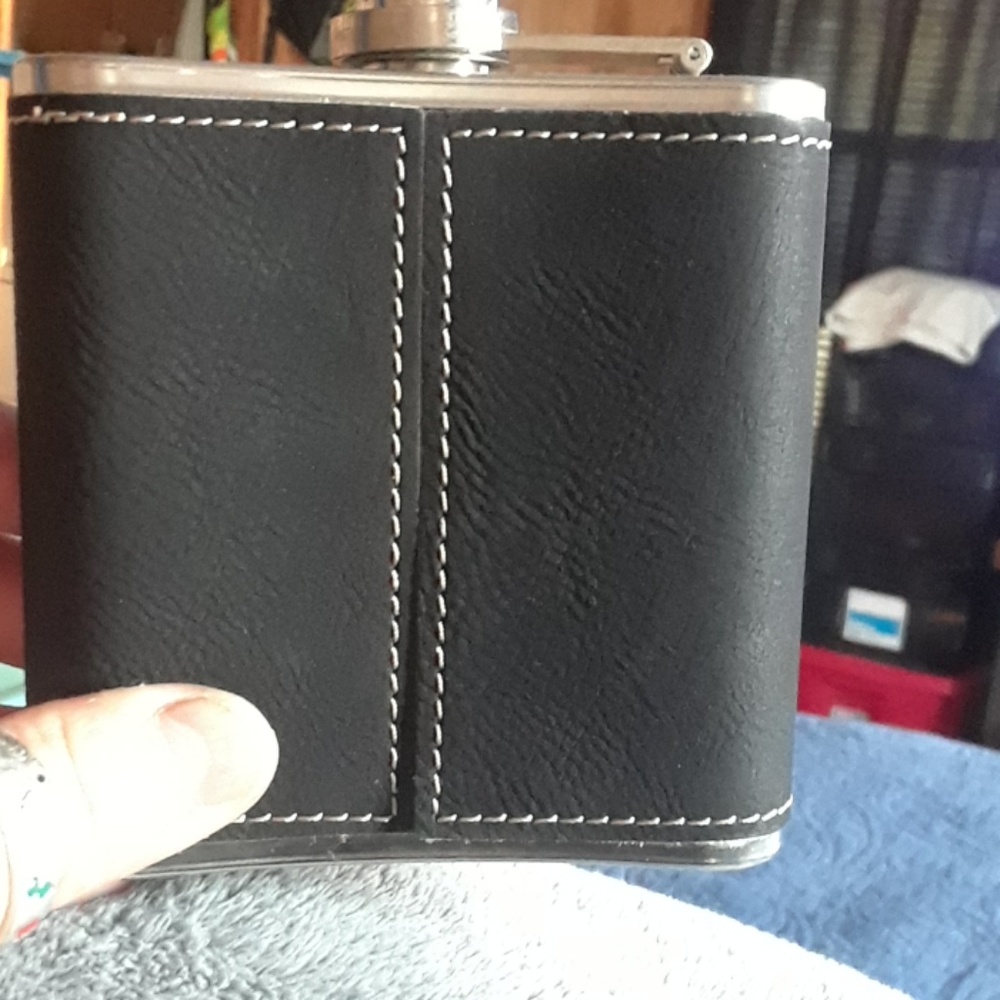 Flask - Picture 3 of 3